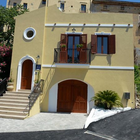 Porta Marina Guest Rooms Scalea Kültér fotó
