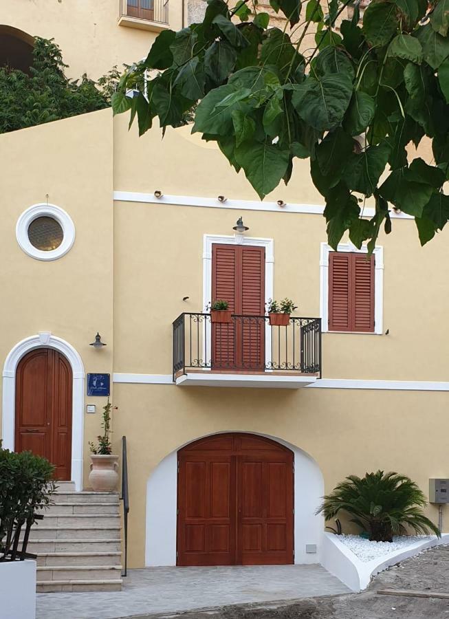 Porta Marina Guest Rooms Scalea Kültér fotó