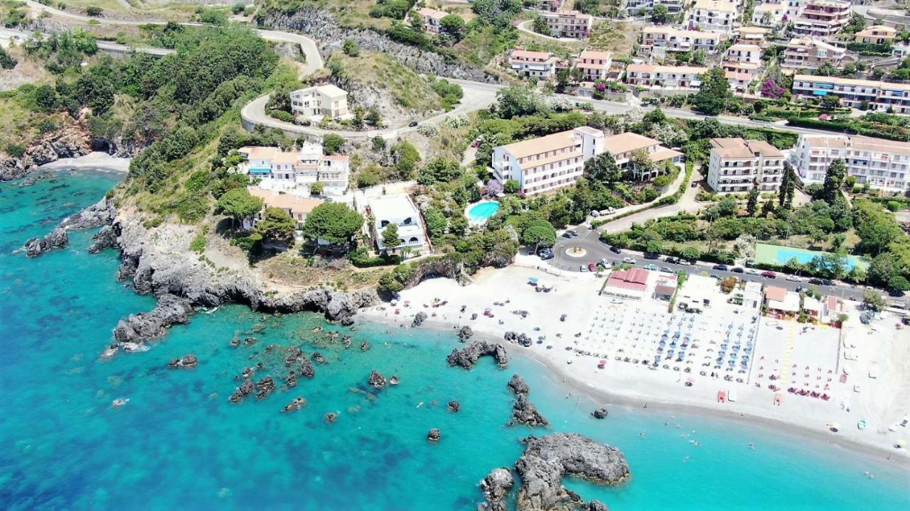 Porta Marina Guest Rooms Scalea Kültér fotó