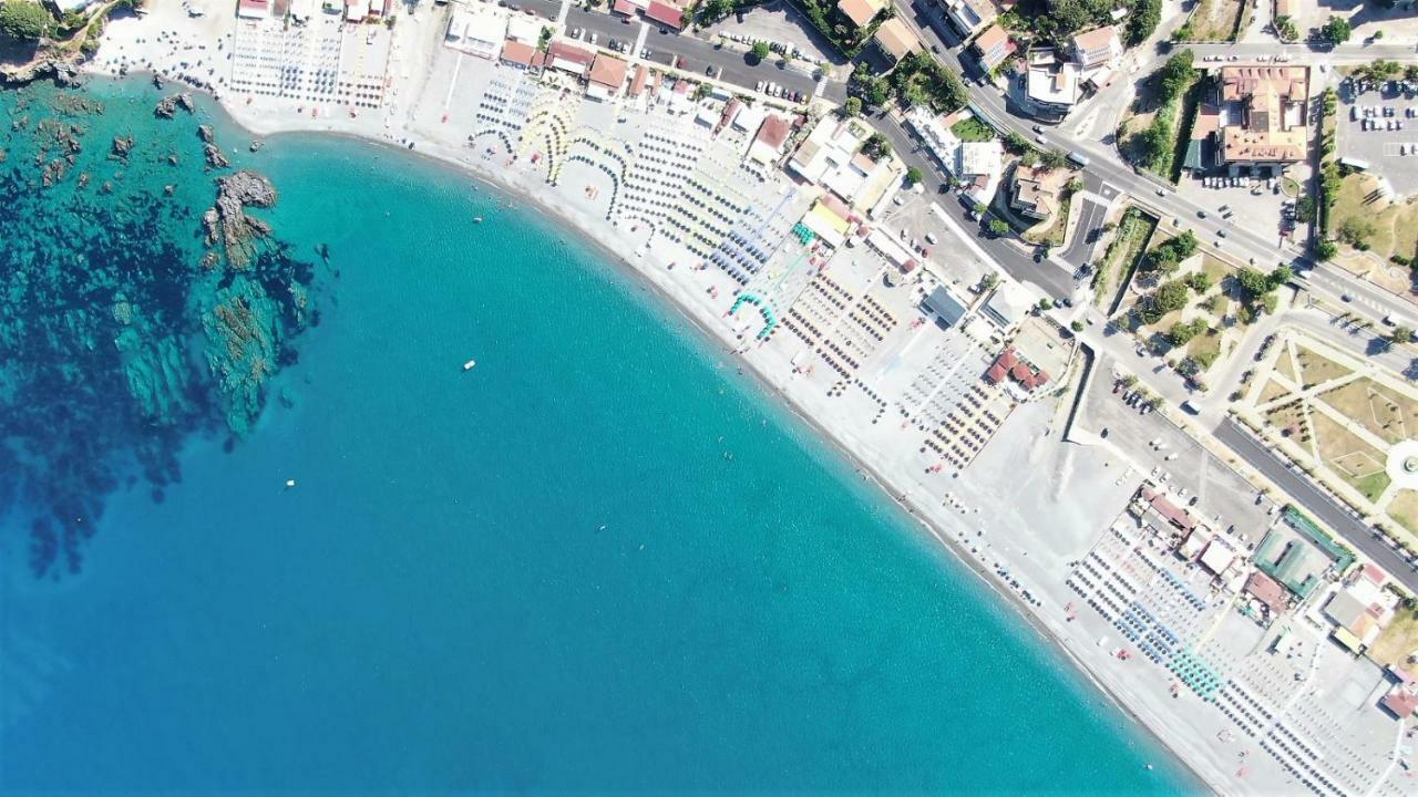 Porta Marina Guest Rooms Scalea Kültér fotó